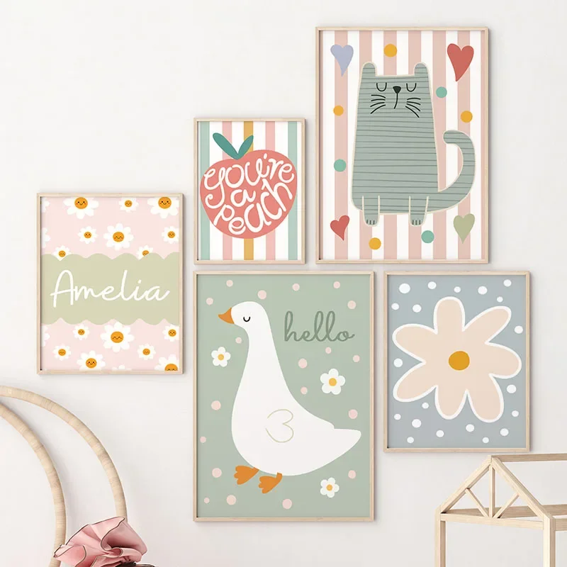 Baby Nursery Paintings - Dessin animé chat canard oiseau pomme